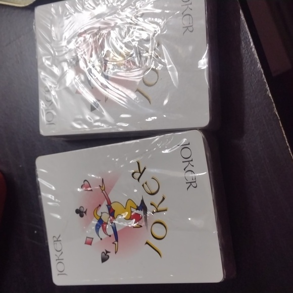 Budweiser Red and Gold 125th Anniversary Tin - Picture 5 of 5